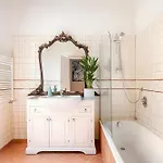 Art & Soul With Ac- Unesco Downtown - 3 Bedrooms Apartment