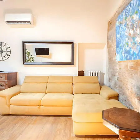 Apartment Art & Soul With Ac- Unesco Downtown - 3 Bedrooms Florence